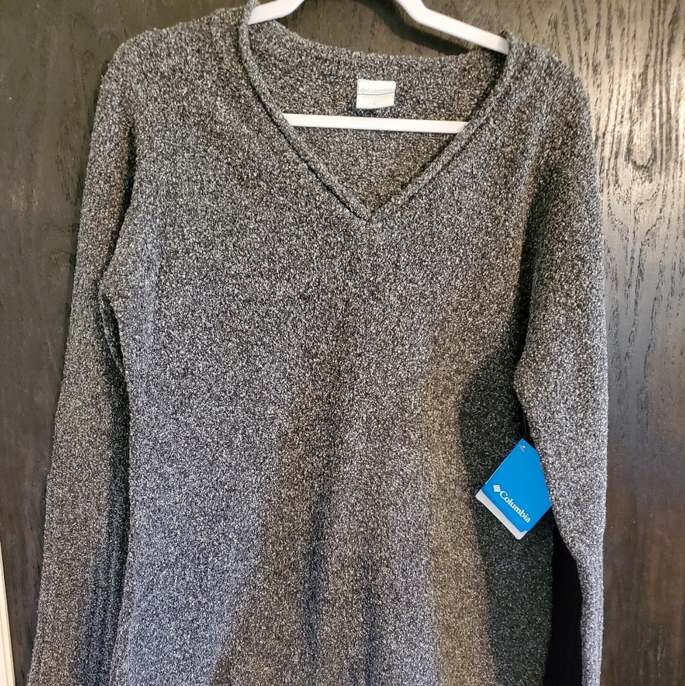 Columbia sweater